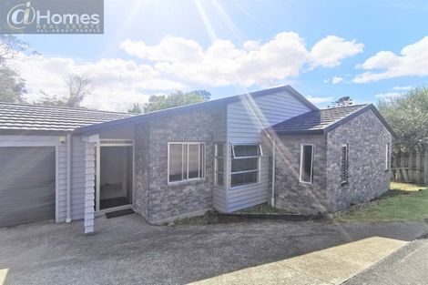 Photo of property in 39 Hewlett Road, Massey, Auckland, 0614