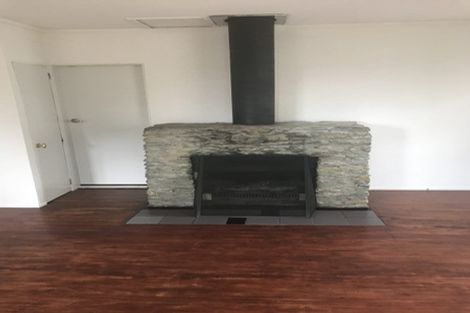 Photo of property in 60 Lathrope Road, Kumeu, 0892