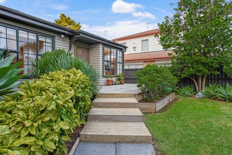 Photo of property in 12 Puriri Street, Takapuna, Auckland, 0622