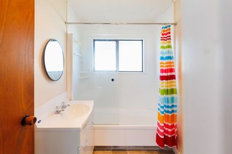 Photo of property in 4a Peter Hall Drive, Kelvin Grove, Palmerston North, 4414