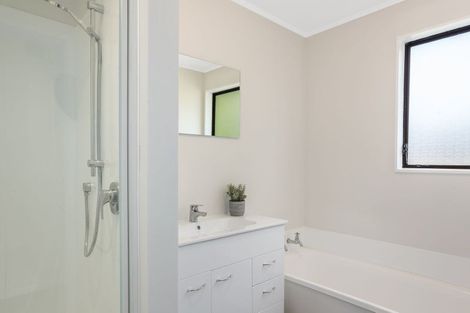 Photo of property in 84 Gillespies Road, Birchville, Upper Hutt, 5018