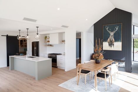 Photo of property in 180 Owhiwa Road, Parua Bay, Onerahi, 0192