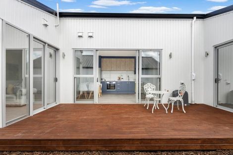 Photo of property in 11 Puwha Street, Massey, Auckland, 0614