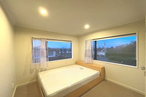 Photo of property in 39b Simpson Road, Ranui, Auckland, 0612