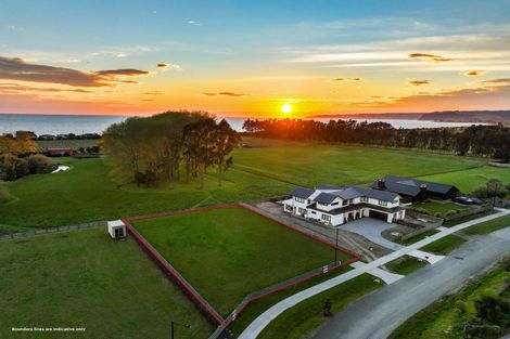 Photo of property in 19 Unahi Lane, Haumoana, 4180