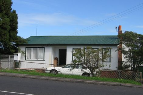 Photo of property in 158 Rathgar Road, Henderson, Auckland, 0610