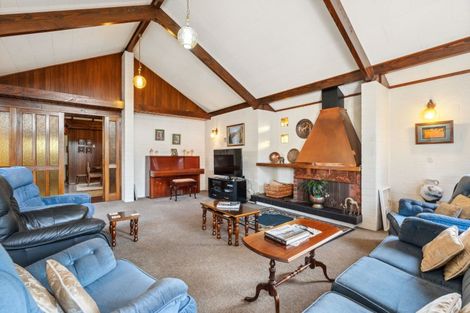 Photo of property in 8 Miller Place, Masterton, 5810
