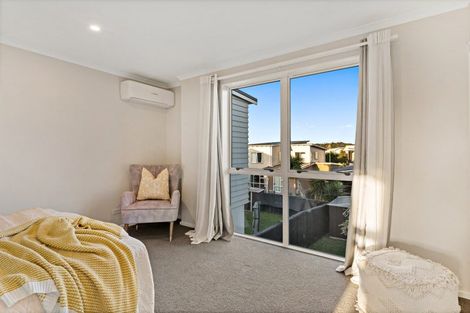 Photo of property in 6 Touhou Road, Hobsonville, Auckland, 0616