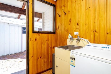 Photo of property in 37 Adamson Drive, Arrowtown, 9302