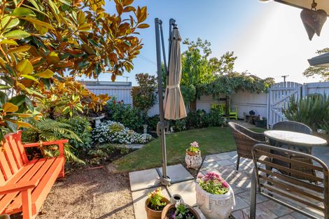 Photo of property in 4 Daniels Road, Redwood, Christchurch, 8051