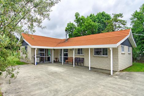 Photo of property in 476 High Street South, Carterton, 5713