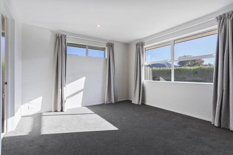 Photo of property in 15 Brockelbank Drive, Kaiapoi, 7630