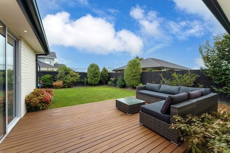 Photo of property in 6 Bargrove Close, Halswell, Christchurch, 8025