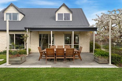 Photo of property in 14 Ruddenklau Lane, Bishopdale, Christchurch, 8053