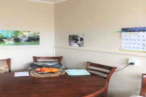 Photo of property in 10 Easton Street, Foxton, 4814