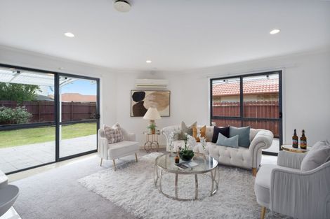 Photo of property in 4 Shiraz Place, Henderson, Auckland, 0612