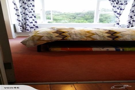 Photo of property in 75 Todman Street, Brooklyn, Wellington, 6021