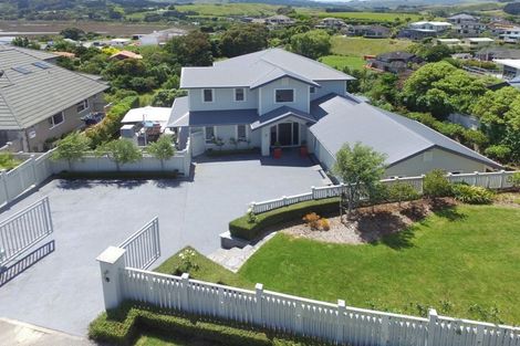 Photo of property in 79 The Masthead, Whitby, Porirua, 5024