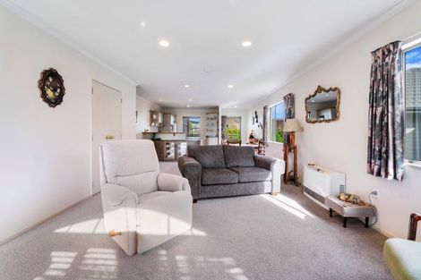 Photo of property in 285unit Vaughan Road, Owhata, Rotorua, 3010