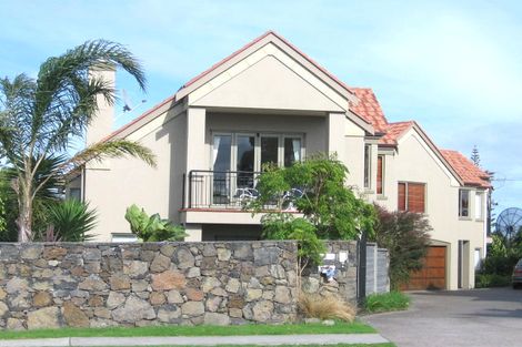 Photo of property in 2/3 Macleans Road, Bucklands Beach, Auckland, 2014
