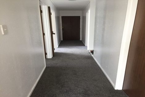 Photo of property in 1/124 Hutchinson Avenue, New Lynn, Auckland, 0600