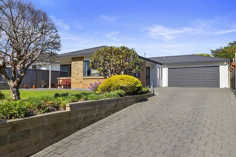 Photo of property in 26 Frank Wilson Terrace, Welbourn, New Plymouth, 4312