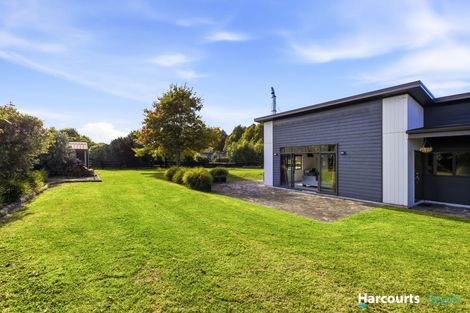 Photo of property in 92 Lisland Drive, Kinloch, Taupo, 3377