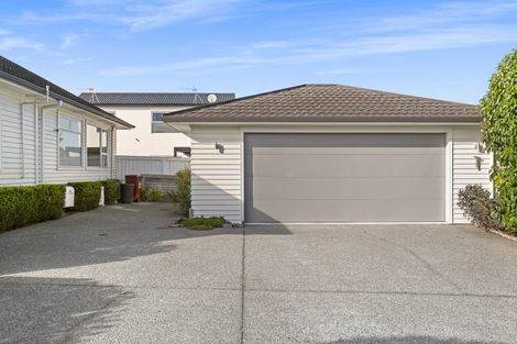 Photo of property in 76 Beerescourt Road, Beerescourt, Hamilton, 3200