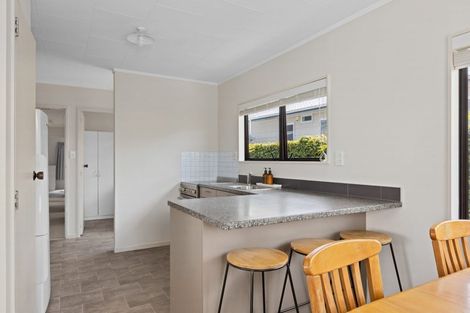 Photo of property in 5/254 Glenvar Road, Torbay, Auckland, 0630
