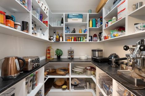 Photo of property in 52 Atherton Terrace, Churton Park, Wellington, 6037