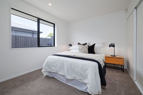 Photo of property in 33 Miromiro Street, Broomfield, Christchurch, 8042