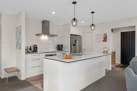 Photo of property in 9 Clough Close, Lincoln, 7608