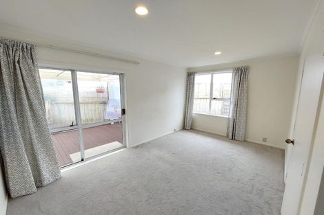 Photo of property in 723c Te Atatu Road, Te Atatu Peninsula, Auckland, 0610