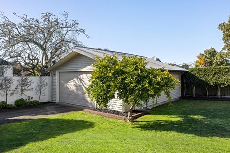 Photo of property in 2 Newall Street, Hamilton East, Hamilton, 3216