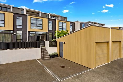 Photo of property in 254 Hobsonville Point Road, Hobsonville, Auckland, 0616
