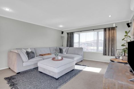 Photo of property in 7 Whitney Place, Rototuna North, Hamilton, 3210