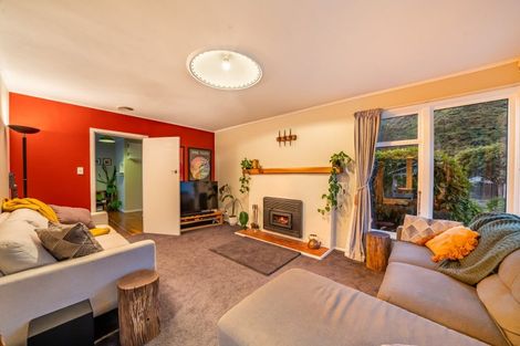 Photo of property in 45 Black Beech Street, Birchville, Upper Hutt, 5018