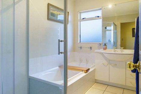 Photo of property in 11b Cheval Place, Taradale, Napier, 4112