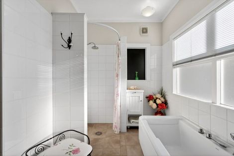 Photo of property in 40 Hospital Terrace, Hospital Hill, Napier, 4110