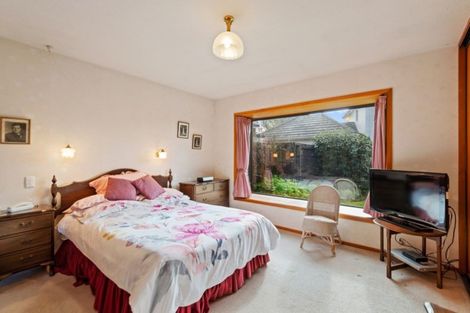 Photo of property in 26 Felstead Place, Avonhead, Christchurch, 8042