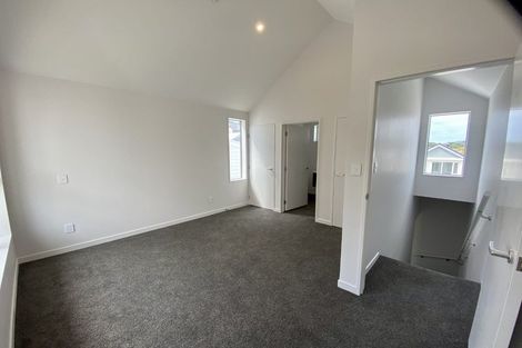 Photo of property in 30u2 Pirie Street, Mount Victoria, Wellington, 6011