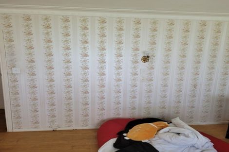 Photo of property in 15 Shirley Avenue, Papakura, 2110