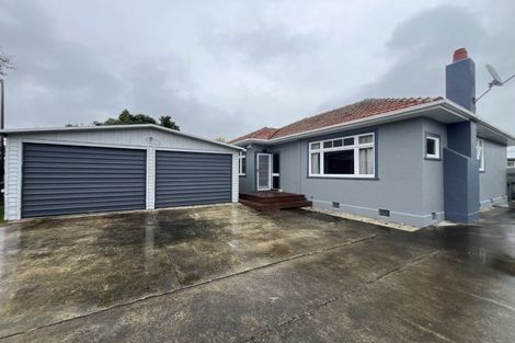 Photo of property in 30 Botanical Road, Takaro, Palmerston North, 4412