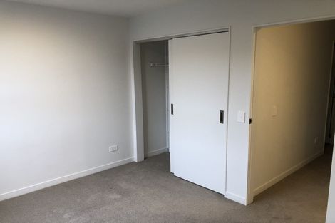 Photo of property in 15/2u Stone Street, Miramar, Wellington, 6022