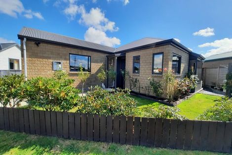 Photo of property in 44 Stewart Street, Balclutha, 9230