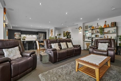 Photo of property in 5/50b Cross Road, Tauranga, 3110