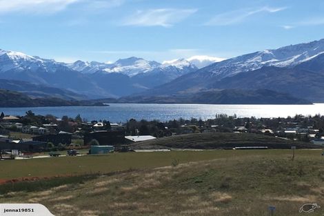 Photo of property in 12 Landsborough Lane, Wanaka, 9305