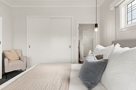 Photo of property in 1 Ormond Road, Hospital Hill, Napier, 4110