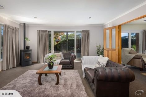 Photo of property in 4 Hemingford Place, Halswell, Christchurch, 8025