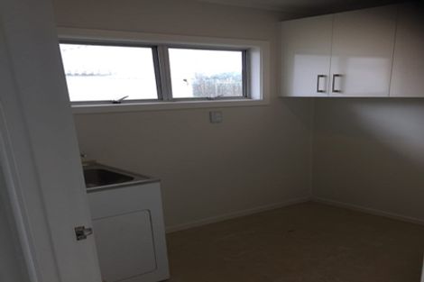 Photo of property in 7 Edgewood Way, Henderson, Auckland, 0612